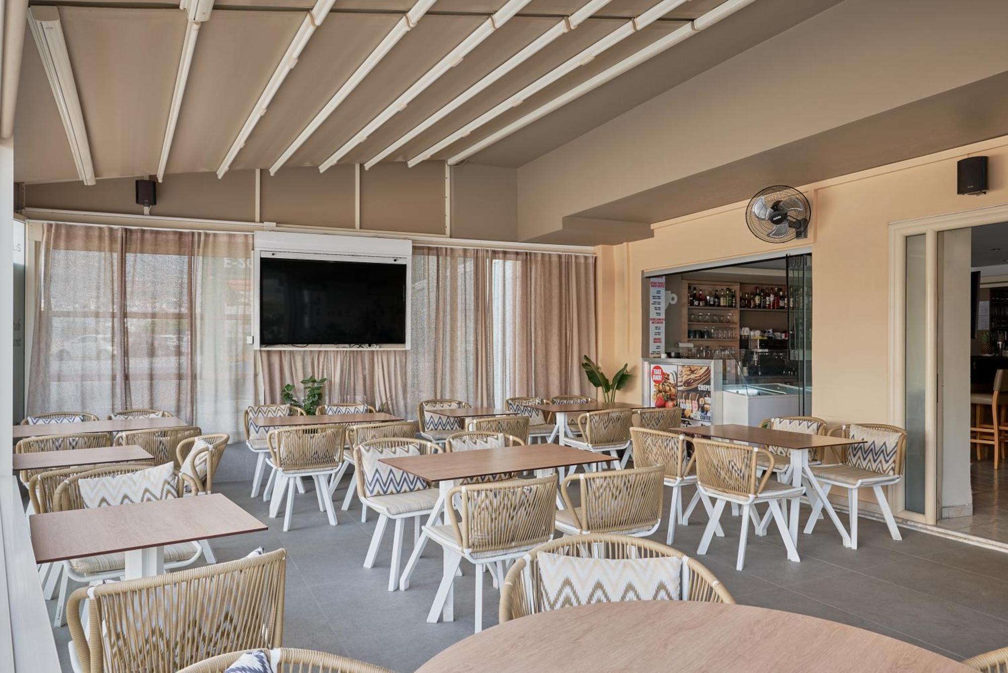 Acropolis Apartments Херсонисос Екстериор снимка